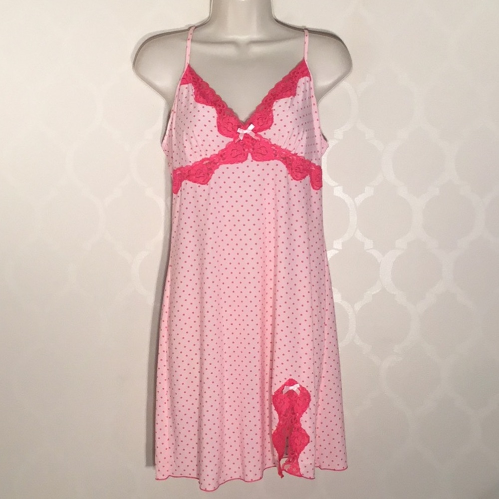 PINK POLKA DOT NIGHTGOWN & ROBE - Picture 3 of 9